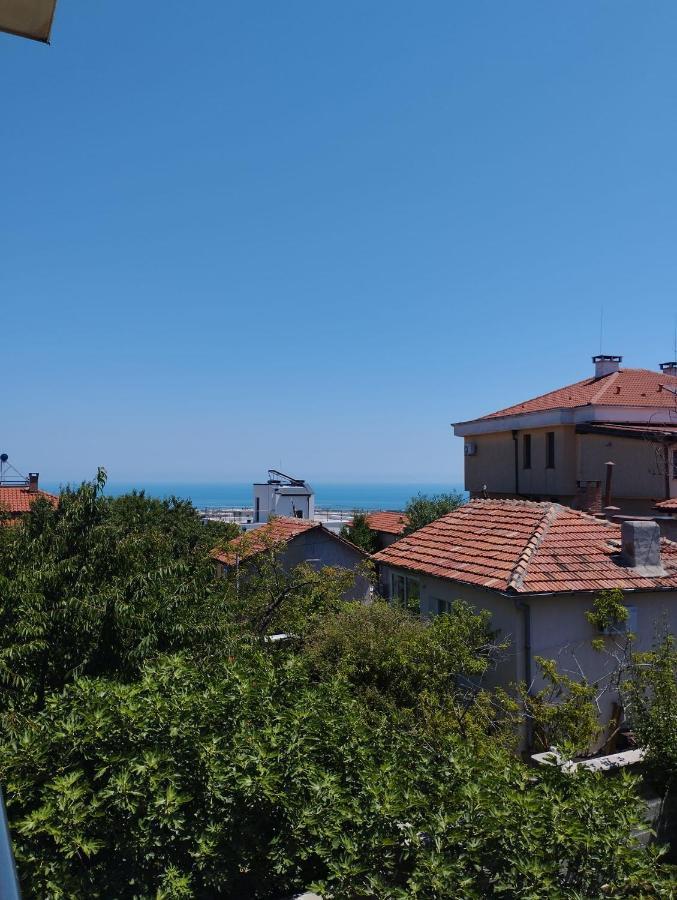 Alfa Guest Rooms With Parking Varna Exterior foto